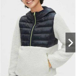 GAP Mix Fabric Sherpa Half zip